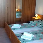 Apartmenthaus Punta **** Splitska