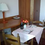 Διαμέρισμα Apartmenthaus Punta **** *