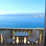 Apartmenthaus Punta **** Διαμέρισμα Splitska