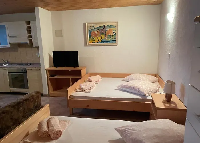 شقة Apartmenthaus Punta **** *