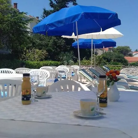 Apartmenthaus Punta **** Splitska