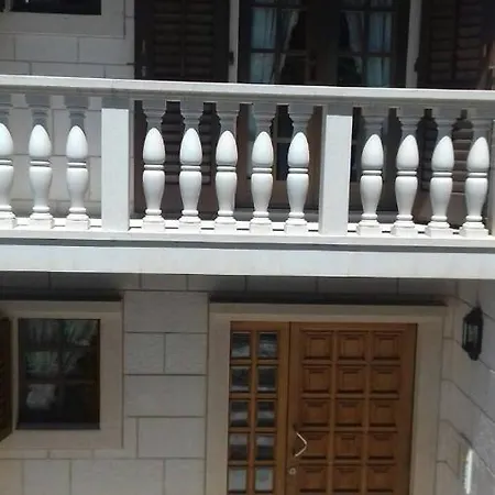 Apartmenthaus Punta **** Splitska