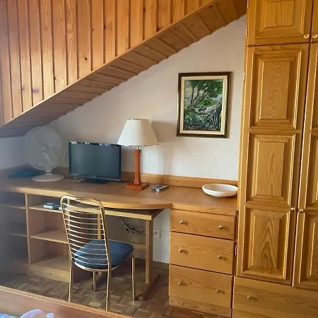 Apartmenthaus Punta **** شقة